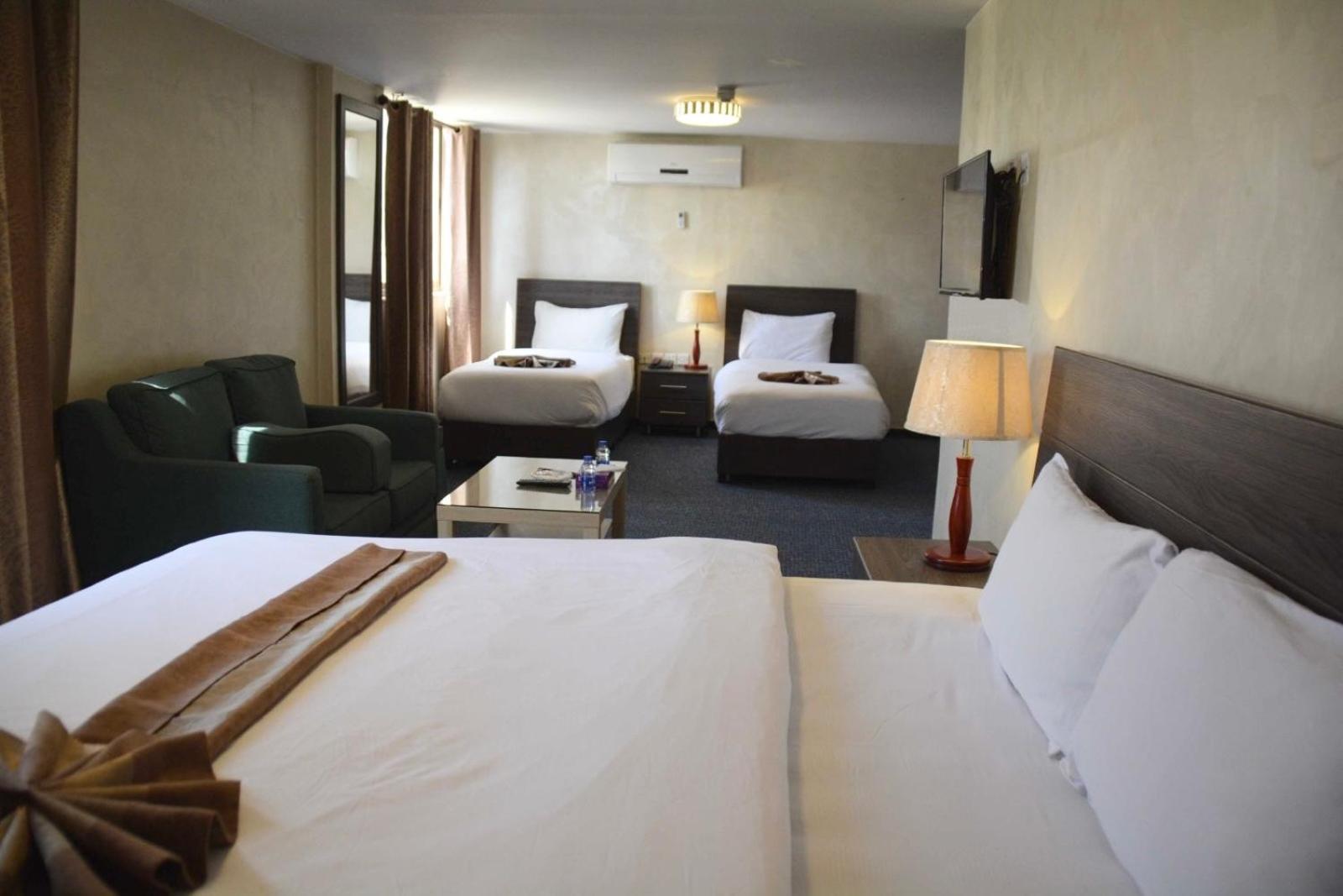 Olive Hotel Amman Exterior photo